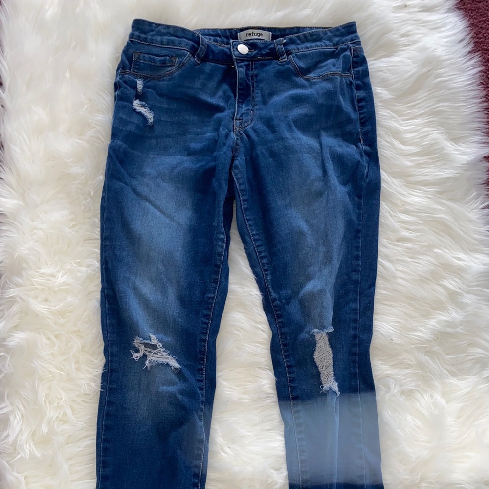 Refuge Jeans distressed